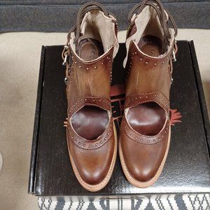 Freebird by Steven Desert Size 9